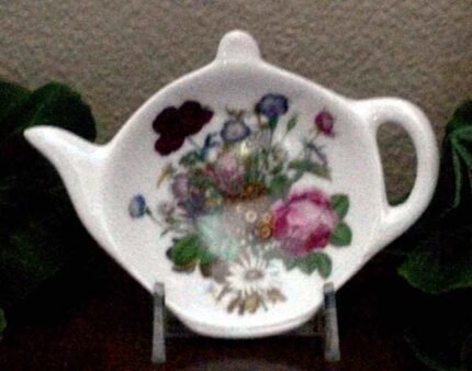 Victorian Bouquet Tea Caddy